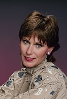 Susan Clark Movies and TV Shows, Books, Photos, Facebook, Wikipedia, and Net Worth